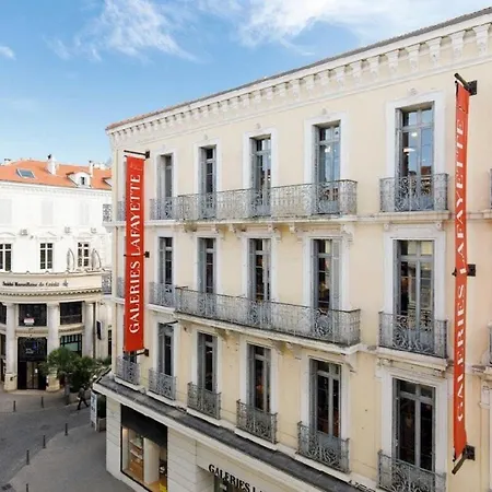 W - Ascenseur - 2 Min Du Palais - Climatise Apartament *